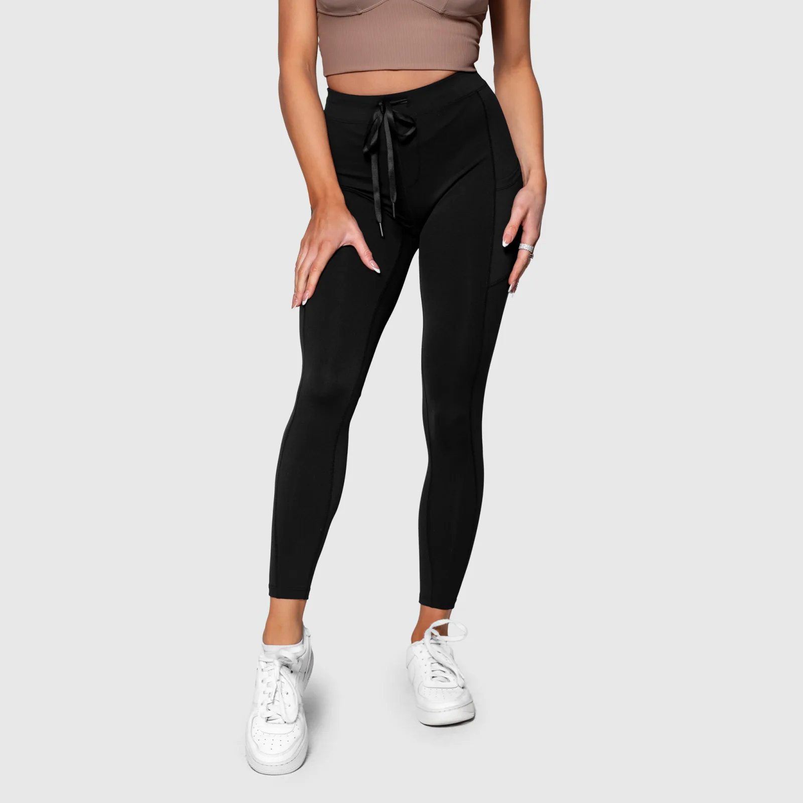 Sportleggings zsebekkel Iron Aesthetics Active, fekete-1