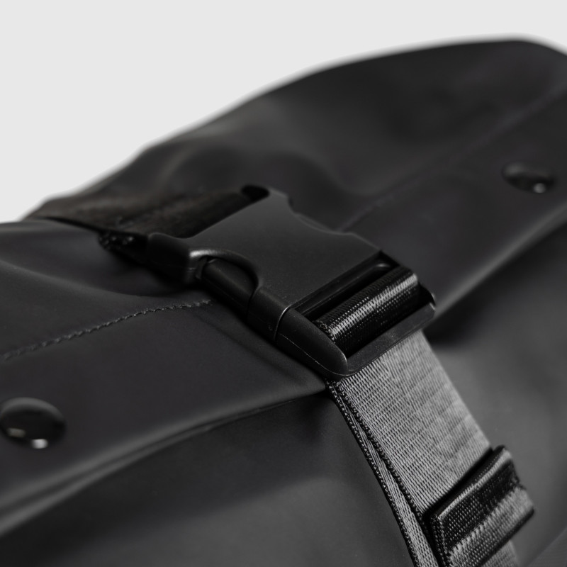 Rolltop hátizsák Iron Aesthetics Urban Pro, fekete · záber 7