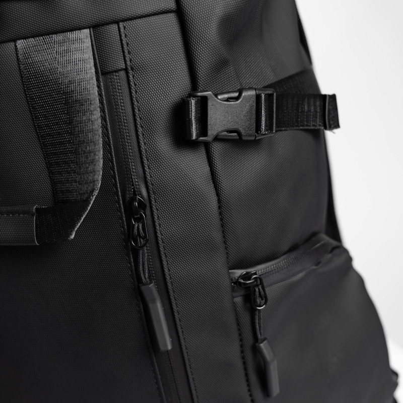 Rolltop hátizsák Iron Aesthetics Urban Pro, fekete · záber 9