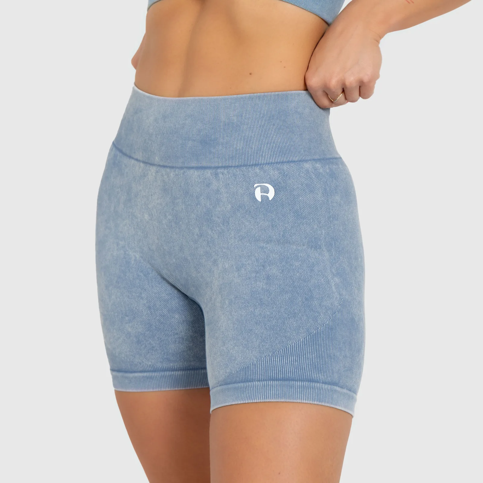 Női rövidnadrág Iron Aesthetics Faded, washed blue-1