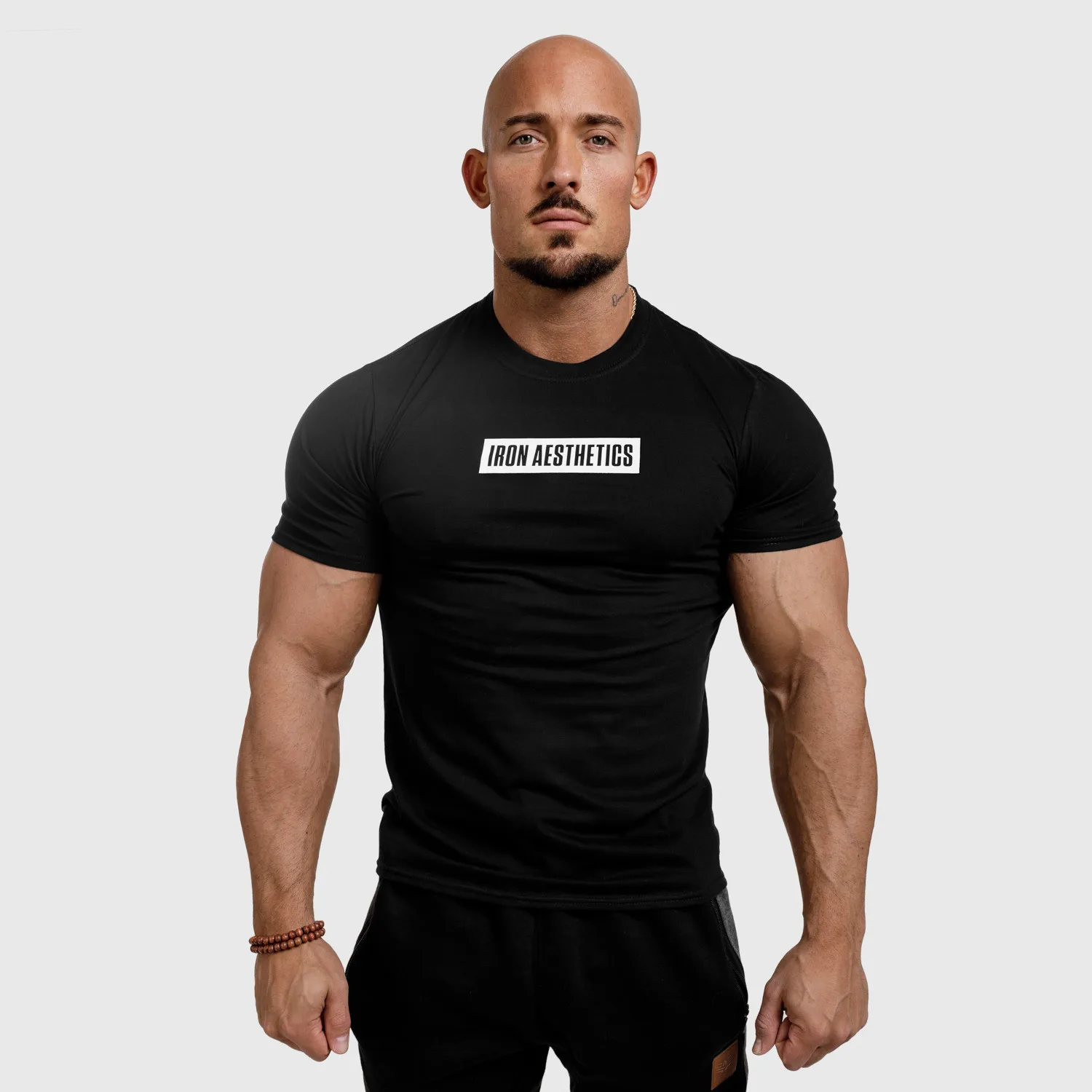 Férfi fitness póló Iron Aesthetics Boxed, fekete-1
